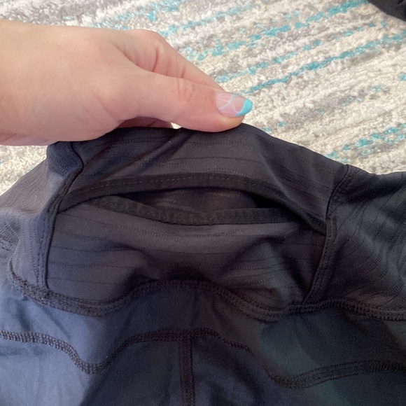 Pearl Izumi Shorts - Picture 3 of 6